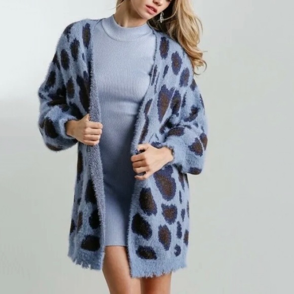 Umgee Sweaters - Umgee Leopard Print Open Front Longline Cardigan Blue NWT Size 2X
